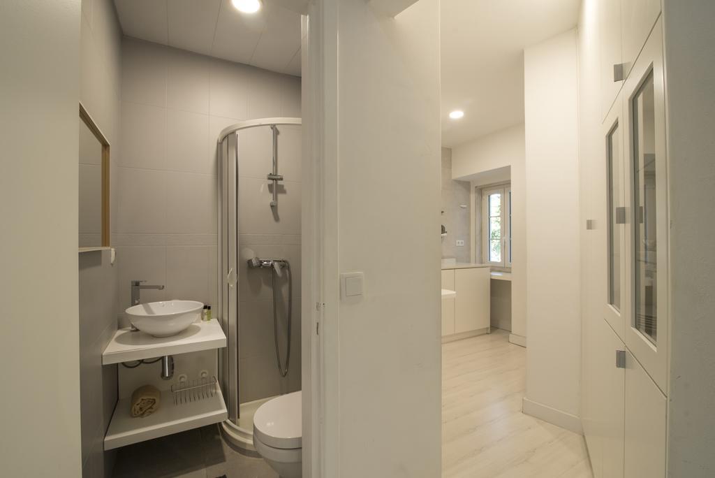 Charming Alegria By Homing *